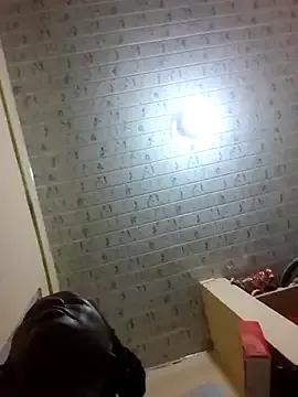 Sexyass_Dee from StripChat is Freechat