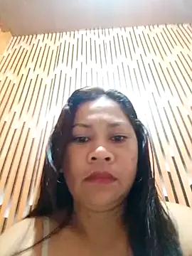 sexybitch_02 from StripChat is Freechat