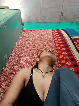 Sexygirl2f from StripChat is Freechat