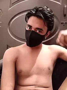 SEXYKINGQUEEN from StripChat is Freechat
