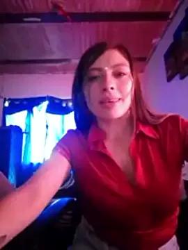 SexyLatinBlonde from StripChat is Freechat