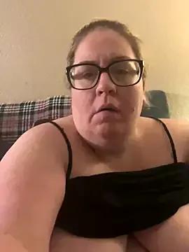 sexymommy1988 from StripChat is Freechat