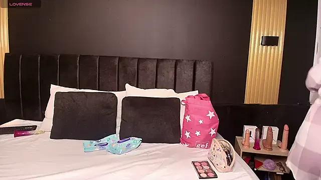 SexyRachel_ from StripChat