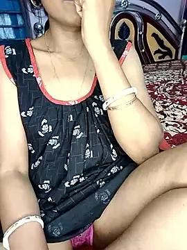 Sexyriya096 from StripChat is Freechat