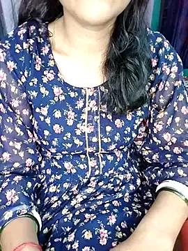 Sexyriya096 from StripChat is Freechat
