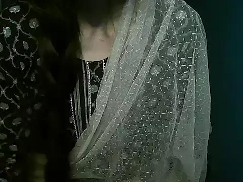 Sexysia77 from StripChat