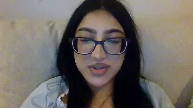 SexySophiaUK from StripChat is Freechat