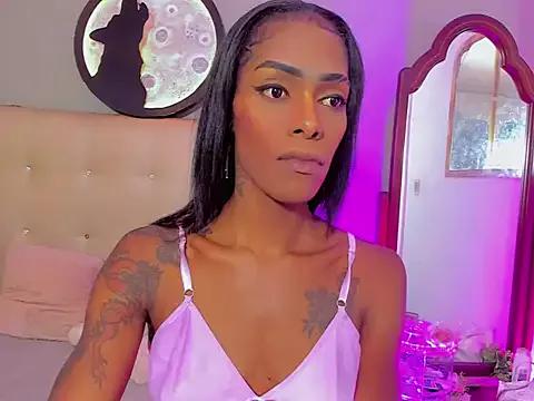 SexyStarDayhan from StripChat is Freechat