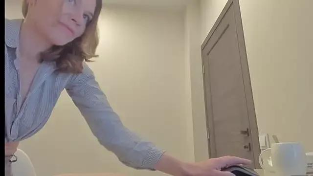 sexyyvanila from StripChat is Freechat