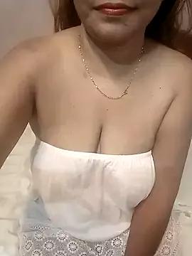 Shaali_Ang from StripChat