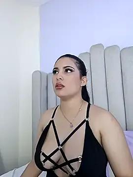 shainadavis from StripChat is Freechat