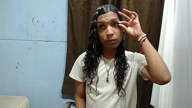shairaStarr from StripChat is Freechat