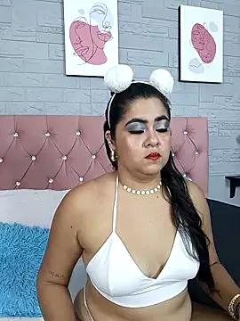 shalomefontana from StripChat is Freechat