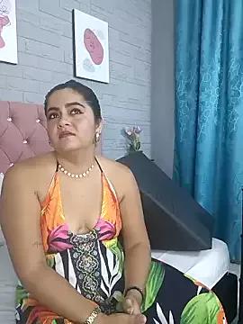 shalomefontana from StripChat is Freechat