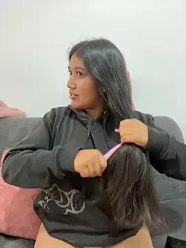 SharaRous from StripChat