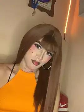 SHARLOTH_trans from StripChat is Freechat