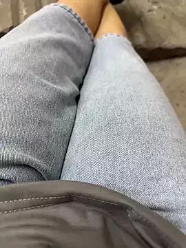 sharon-Hanna from StripChat is Freechat