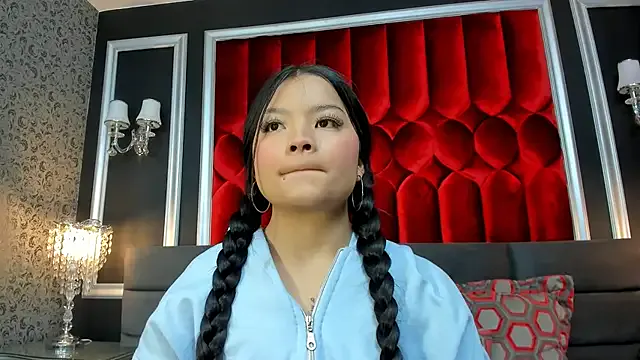 SharonBonet from StripChat is Freechat