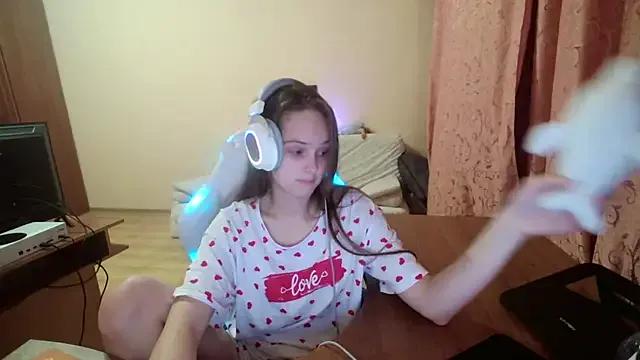 SharybbFace from StripChat is Freechat