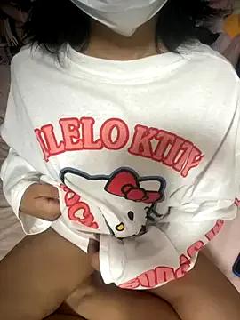 shasha-sm from StripChat is Freechat