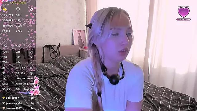 Try our streaming cams variety and talk on a personal level with our adorable girls streamers, showing off their bountiful shapes and dildos.