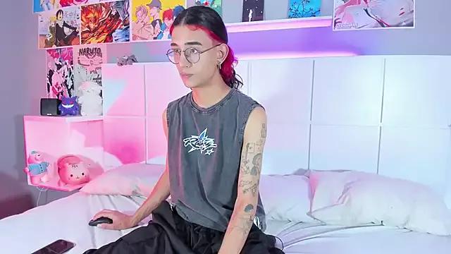 SheepyBoyx from StripChat