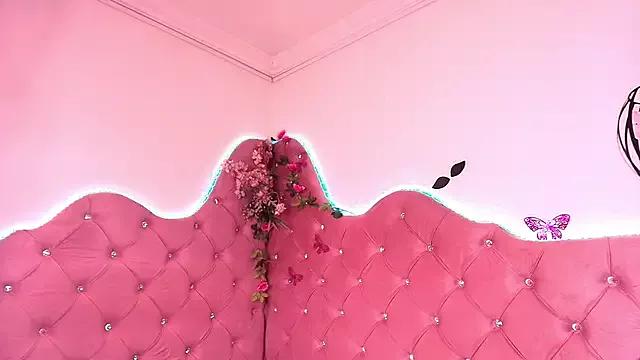 Sheilly_brown from StripChat is Freechat