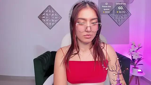Try our streaming cams variety and talk on a personal level with our adorable girls streamers, showing off their bountiful shapes and dildos.
