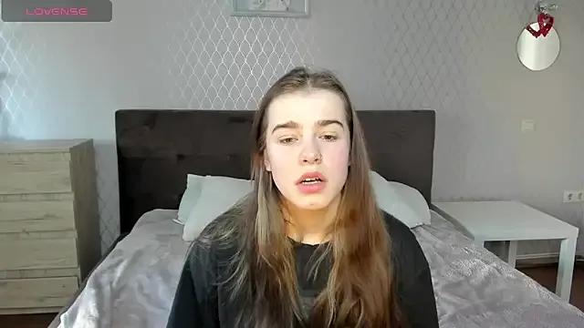 ShellyMoon_ from StripChat is Freechat