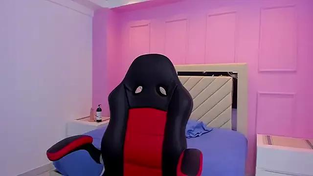 SHENOA_HUNTER from StripChat