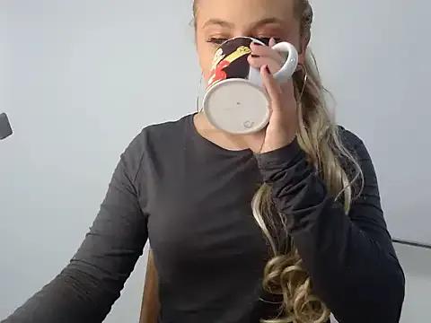 Sherly_mon from StripChat is Freechat