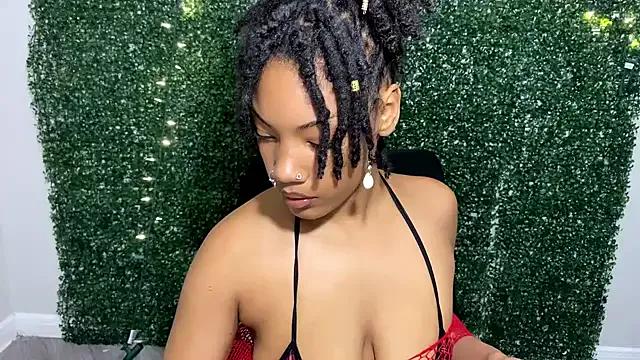 SheSoNastyy_21 from StripChat