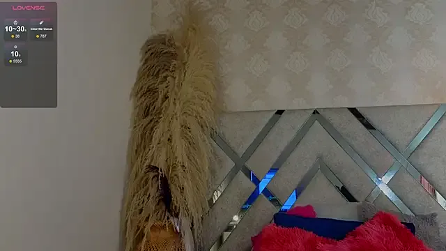 shimmer_lure from StripChat is Freechat