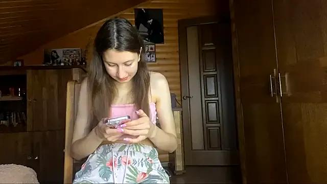 Shyselly from StripChat is Freechat