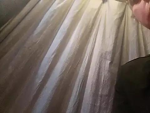 ShysluutGia from StripChat