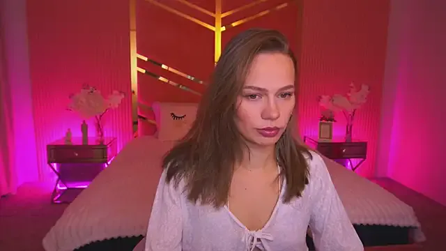 ShyySiren on StripChat 