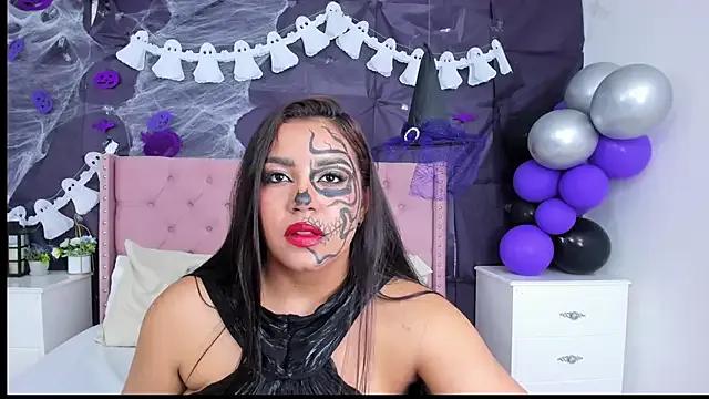 SienaWild from StripChat is Freechat