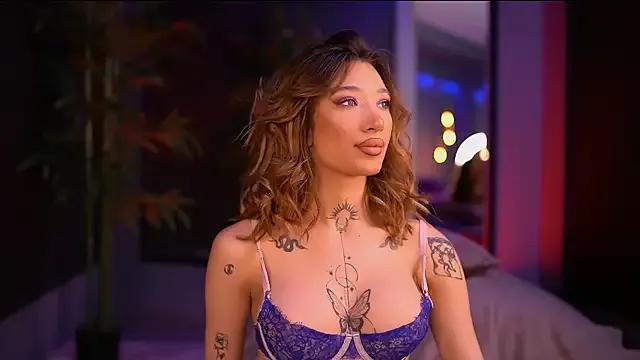 SiennaJayden from StripChat is Freechat