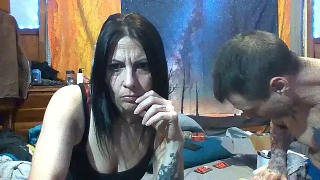 SillyRabbitz from StripChat