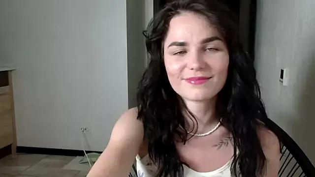 Silviaa_a from StripChat is Freechat