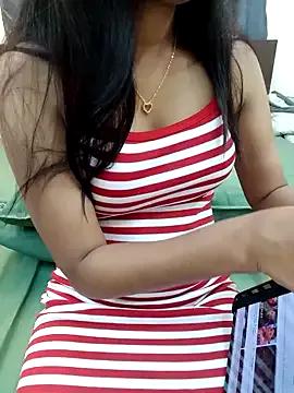 Simi-Love from StripChat is Freechat