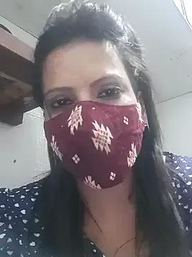 simmi_love from StripChat is Freechat