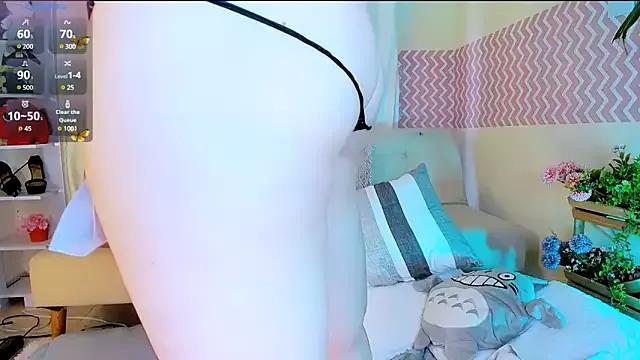 Try our streaming cams variety and talk on a personal level with our adorable girls streamers, showing off their bountiful shapes and dildos.