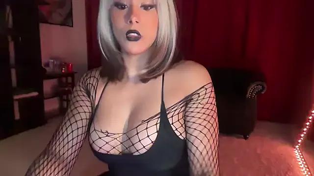 Sinfulpleasures69 from StripChat is Freechat