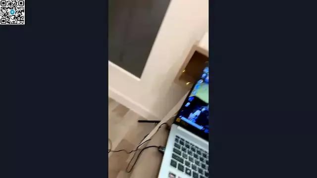 Sins_In_Sync from StripChat