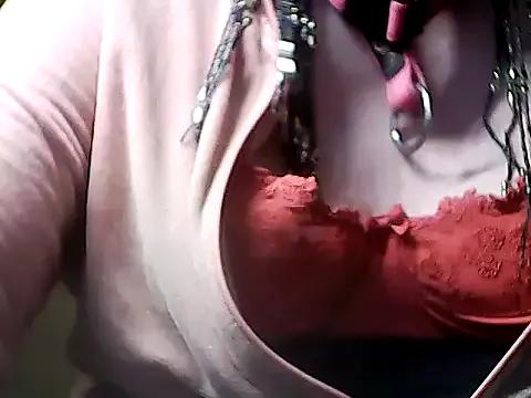 sissy_sarah69 from StripChat