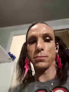 sissyvee from StripChat