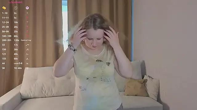 Skarlet_Austin from StripChat is Freechat