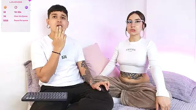 Try our streaming cams variety and talk on a personal level with our adorable girls streamers, showing off their bountiful shapes and dildos.