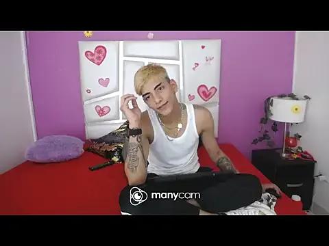 SkyAndSeth from StripChat is Freechat